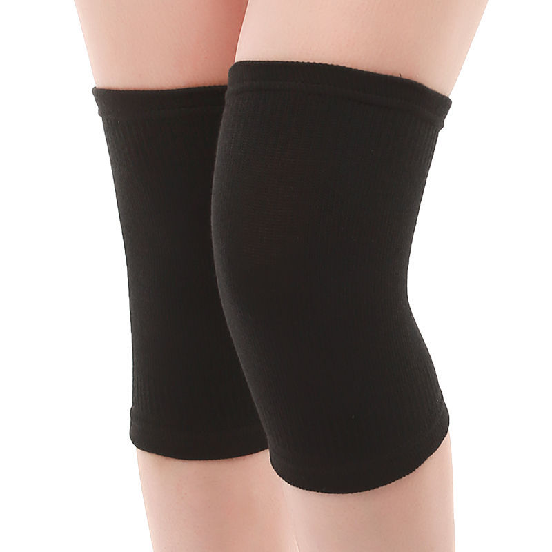 DanFlex KneeGuard" – your essential companion for active pursuits like running, ballet, and sports. Engineered for comfort and protection, this sleek knee guard, available in skin-tone or black, uses ElasticRun technology for flexible defense against injuries. Safeguard your knees with confidence during workouts for enhanced stability. Elevate performance and prioritize joint health with "DanFlex KneeGuard